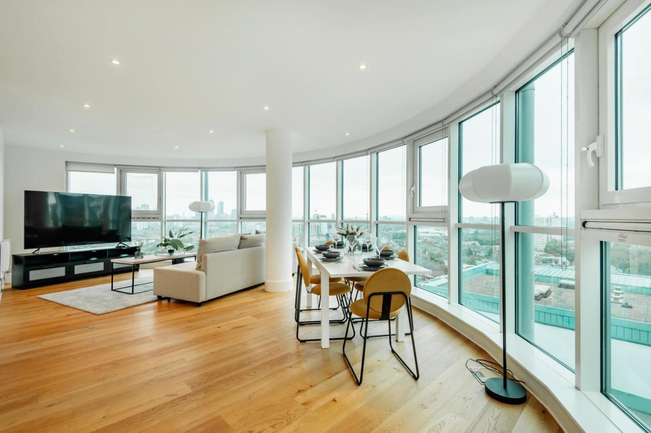 Vauxhall Skyline Apartment Londres Extérieur photo